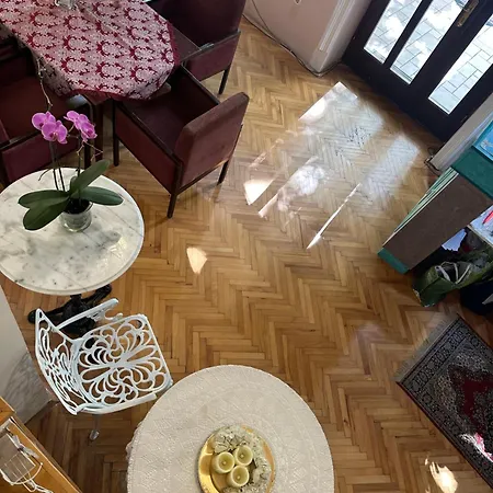 Prenociste Regina 公寓式酒店