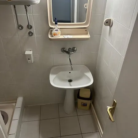 Prenociste Regina Apartmanhotel